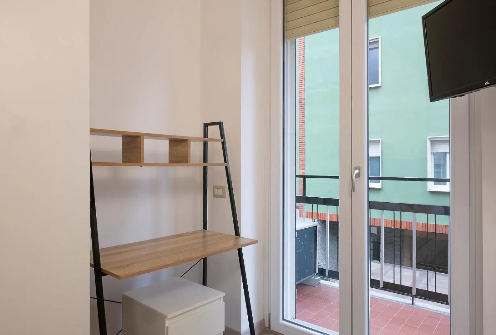 I Host Apartment - Della Torre 9 Milan